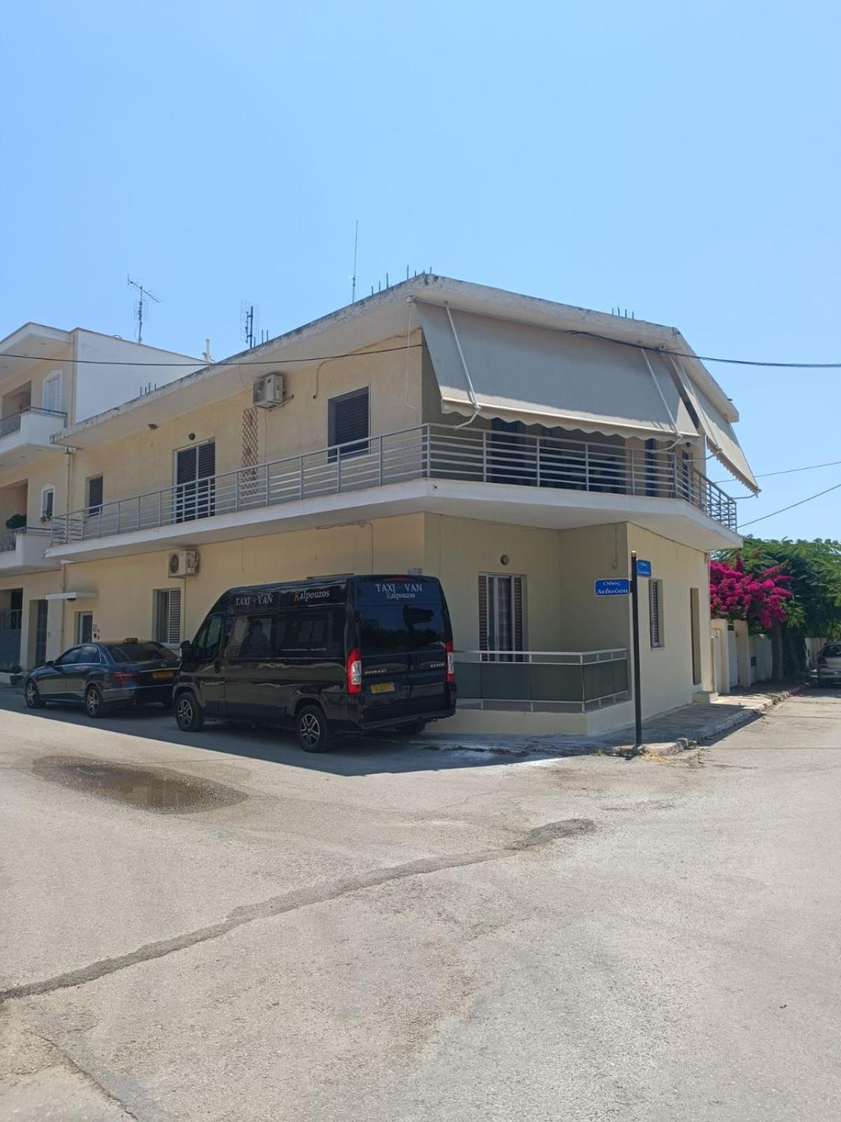 Ferienwohnung House Of Diamond Kirra Exterior foto